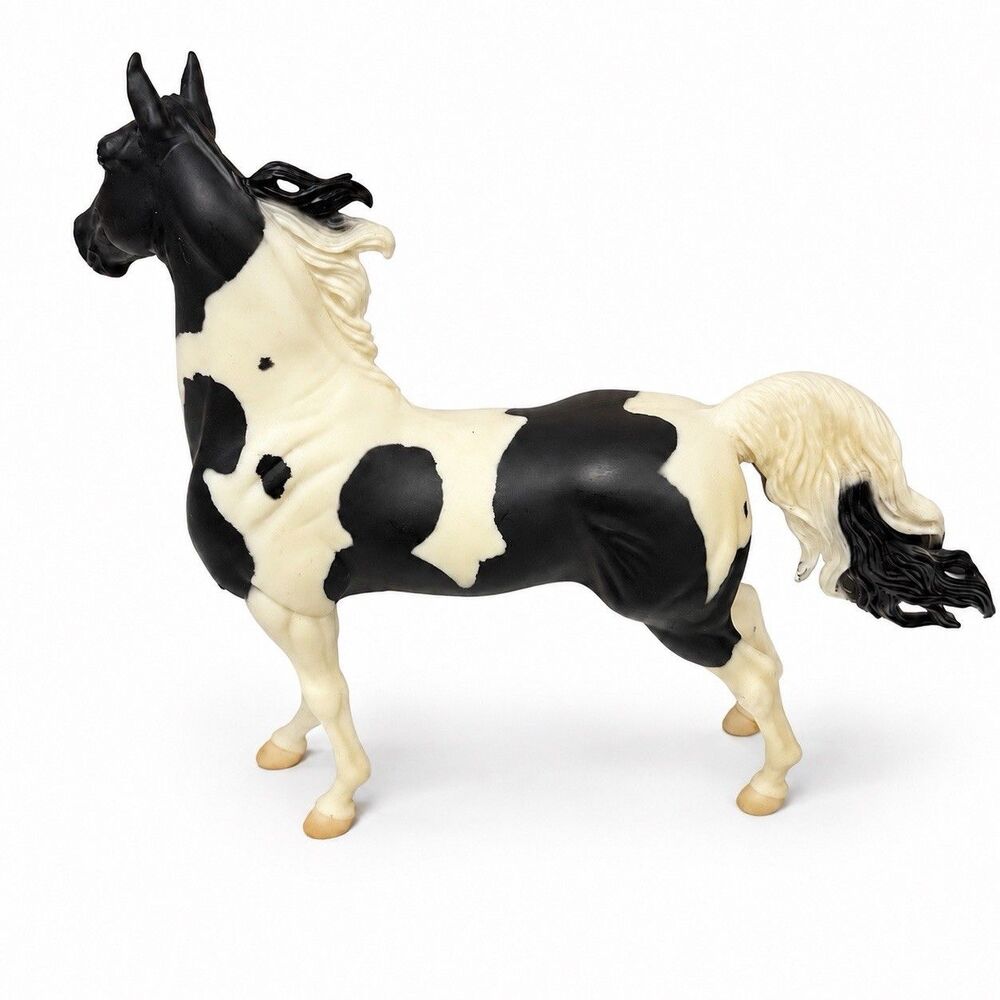 Breyer #1141 Standing Saddlebred Stallion Black White Traditional Horse